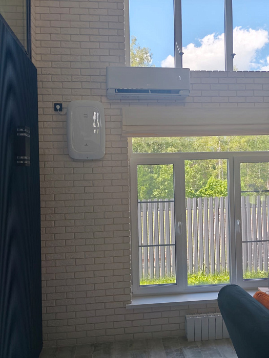 Gree GWH24AVEXF-K6DNA1A/I White Внутренний блок настенного типа