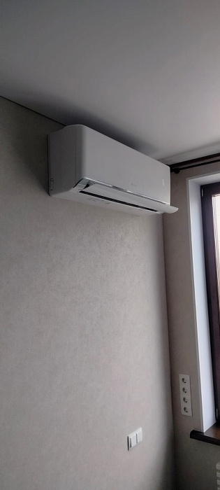 Gree GWH24AVEXF-K6DNA1A/I White Внутренний блок настенного типа