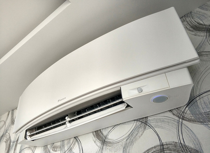 Daikin Daikin FTXG50LW / RXG50L Сплит-система