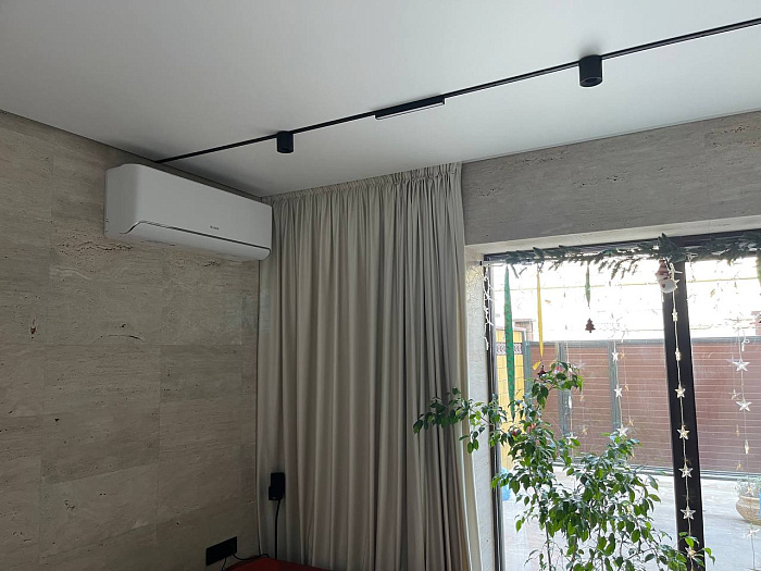 Gree GWH24AVEXF-K6DNA1A/I White Внутренний блок настенного типа