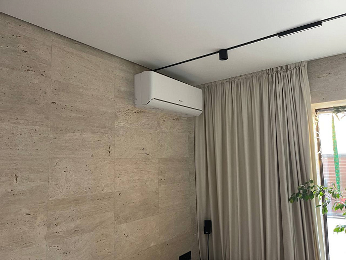 Gree GWH24AVEXF-K6DNA1A/I White Внутренний блок настенного типа