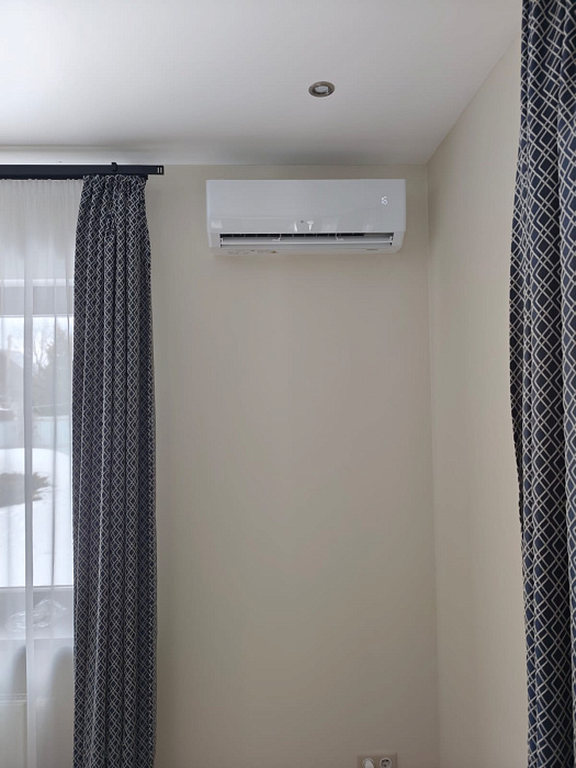 Gree GWH18AGDXD-K6DNA4F